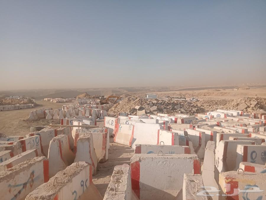 Used concrete box size 1.2 height 90cm or meter64471307262465110