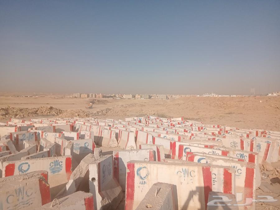 Used concrete box size 1.2 height 90cm or meter64471307262465112