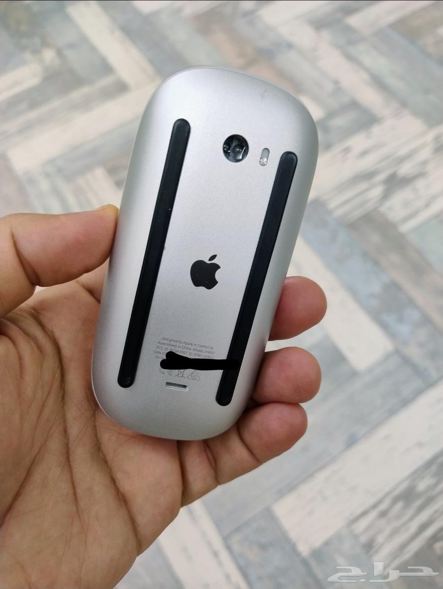Original Apple mouse, very light use64467312921474112
