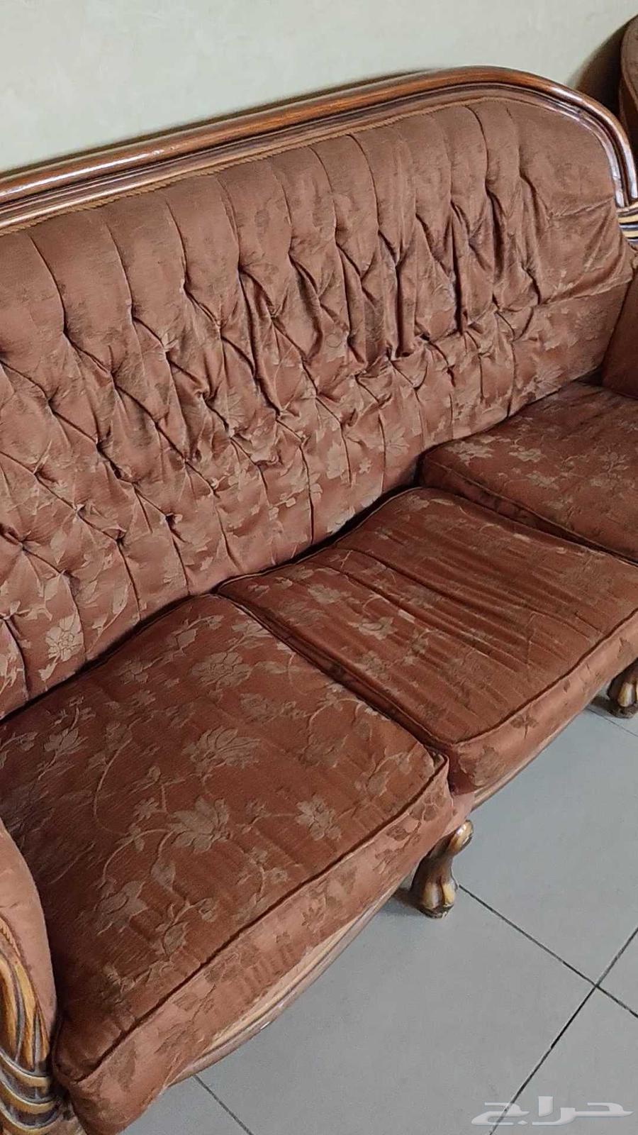 كنب كلاسيك قديم فاخر64470842128387112