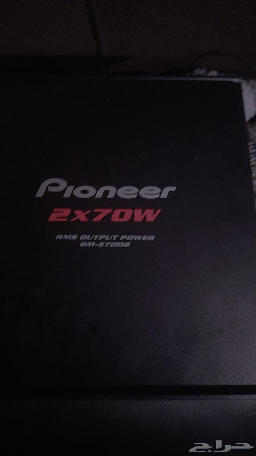 1000-watt audio amplifier, like new, lightly used, price 280, location64470306113538110