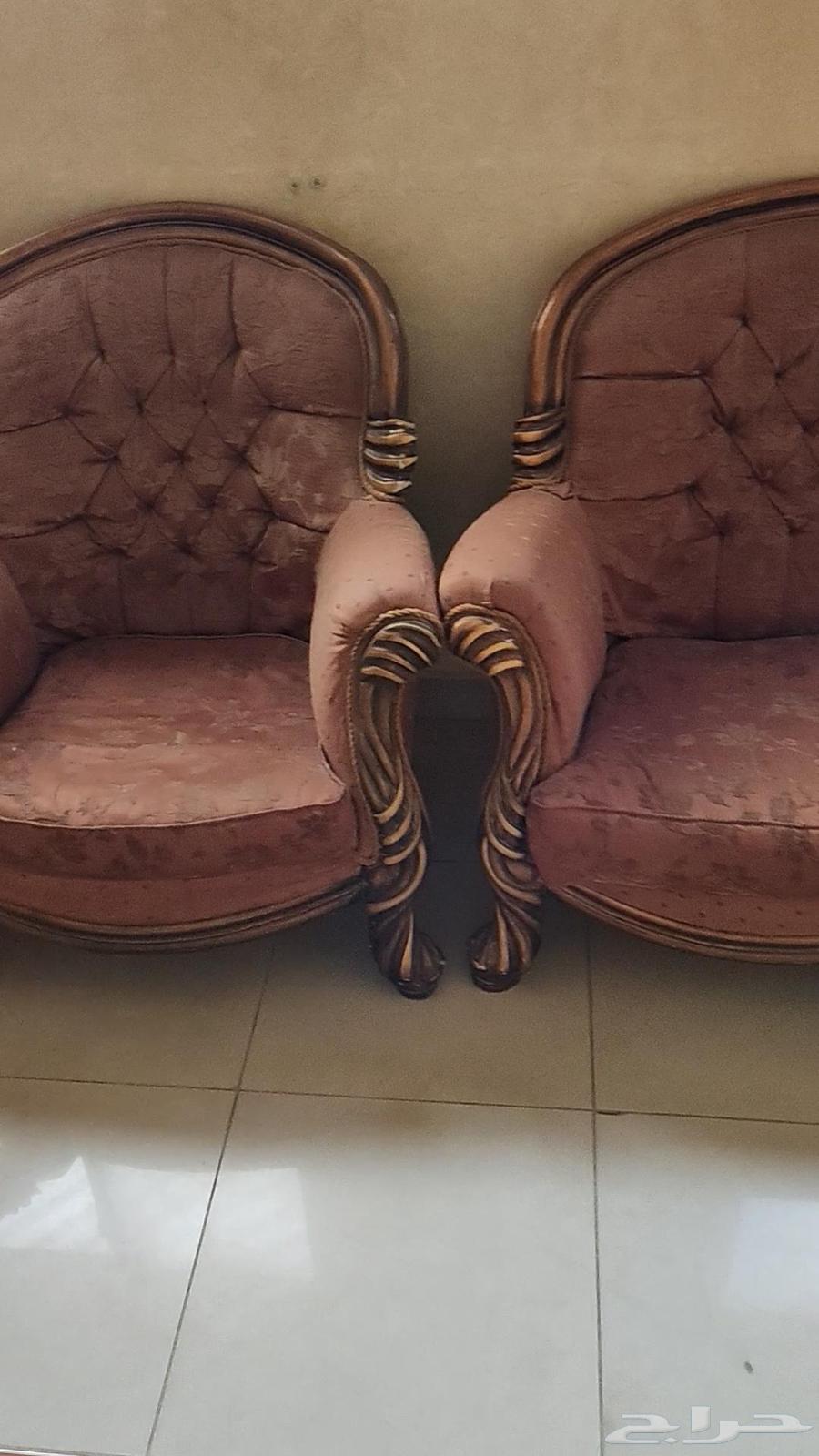 كنب كلاسيك قديم فاخر64470842128387110