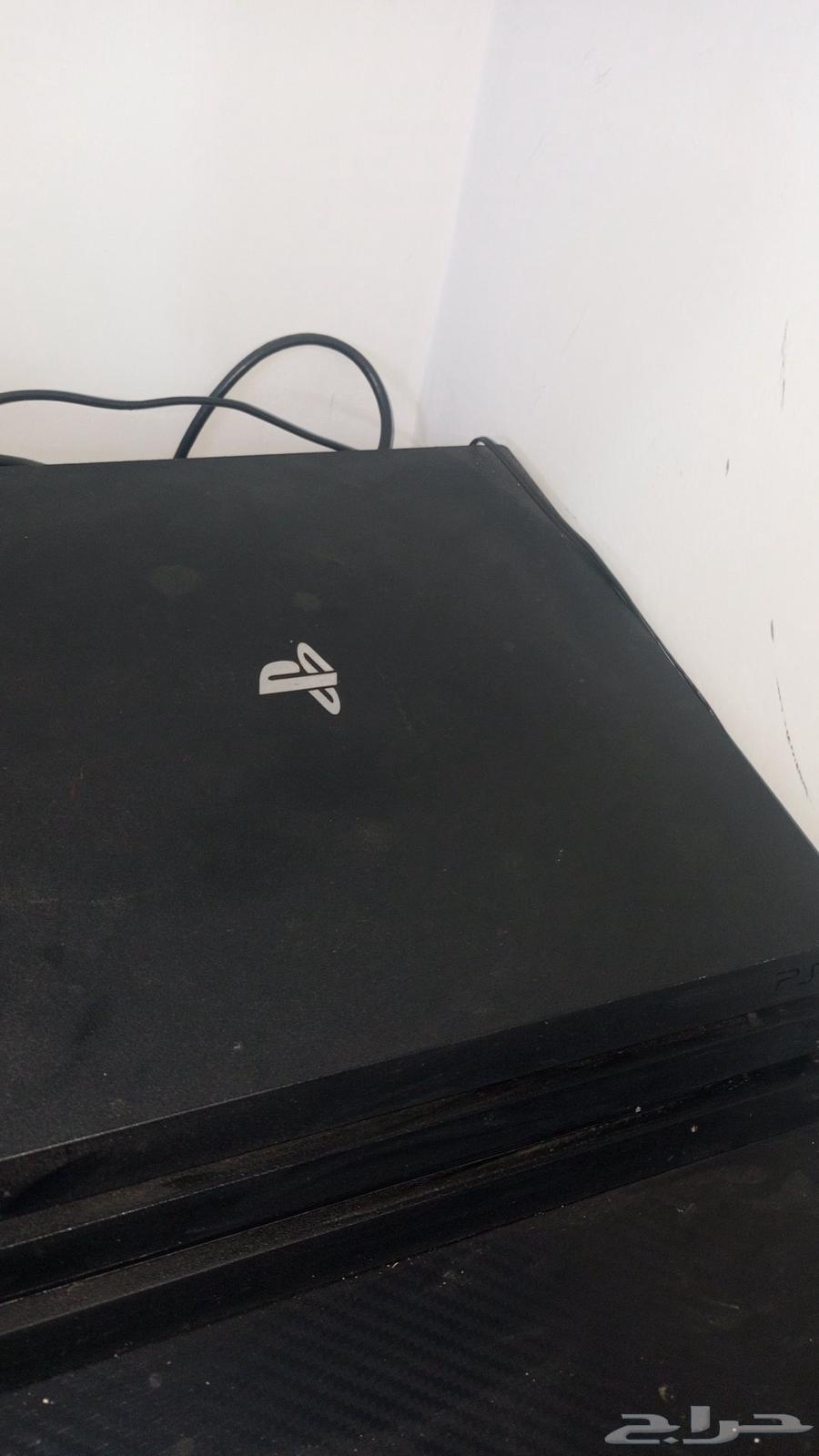 Brand new Sony 4 Pro, I swear, under 700 I won't even look at it64464437130242110