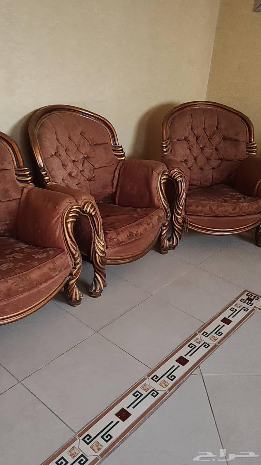 كنب كلاسيك قديم فاخر64470842128387113