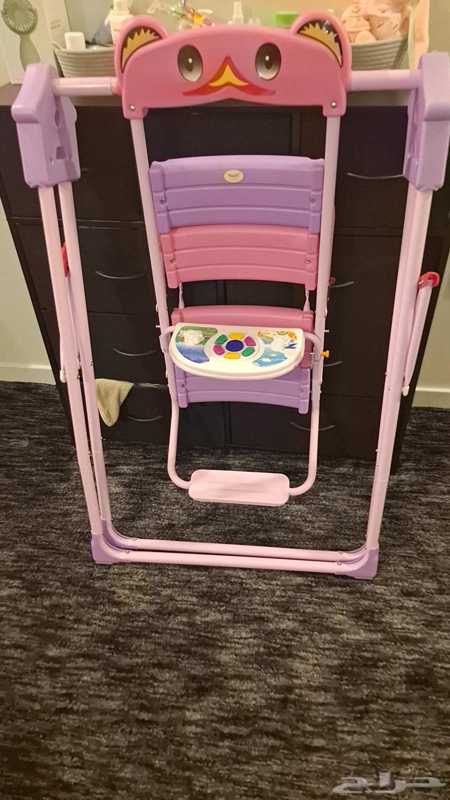 Children's swing and serving tables for sale, bargain price for two days64468468154371112