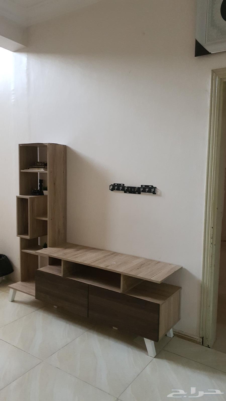 دولاب تلفزيون مافي لاخراب ولا كسر64468079231874110