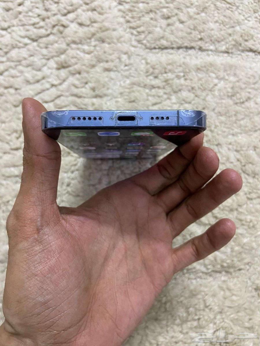 iPhone 13 Pro Max in very clean condition64469739478915110