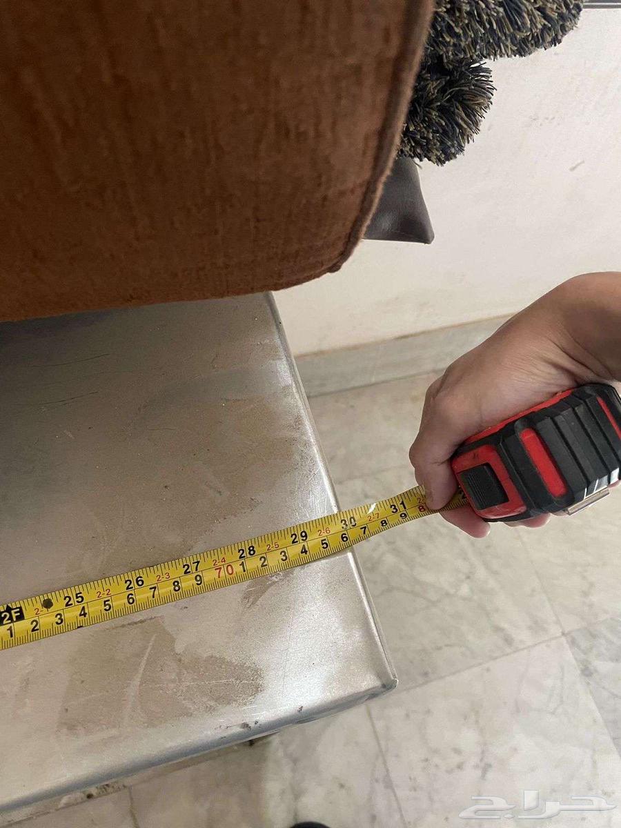 طاولة ستلس ستيل للبيع 300 ريال بدون التوصيل64467355343874112