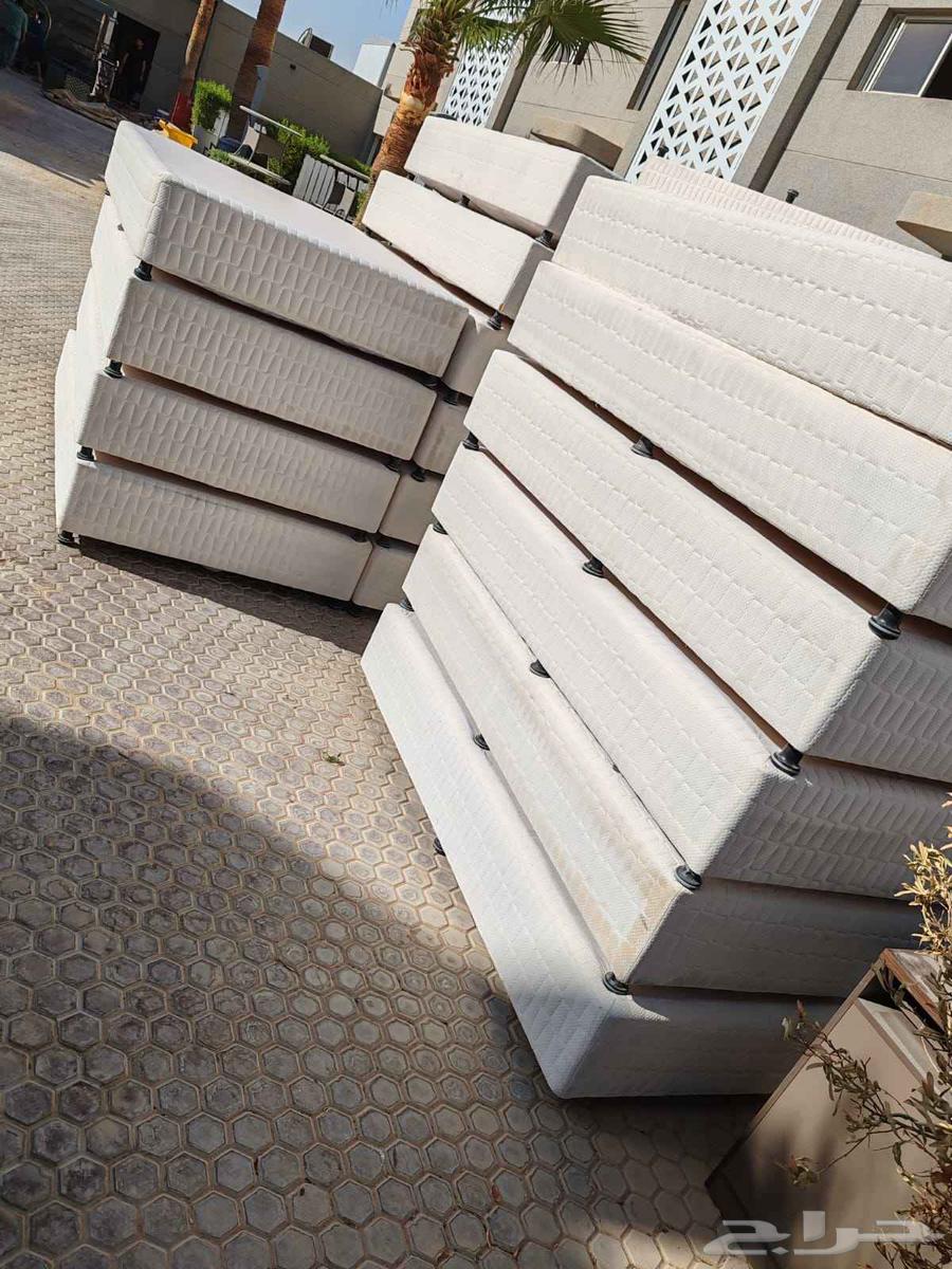 Available mattresses and bed boxes, price 50 for the box, 50 for the mattress, available quantities64471252276099110