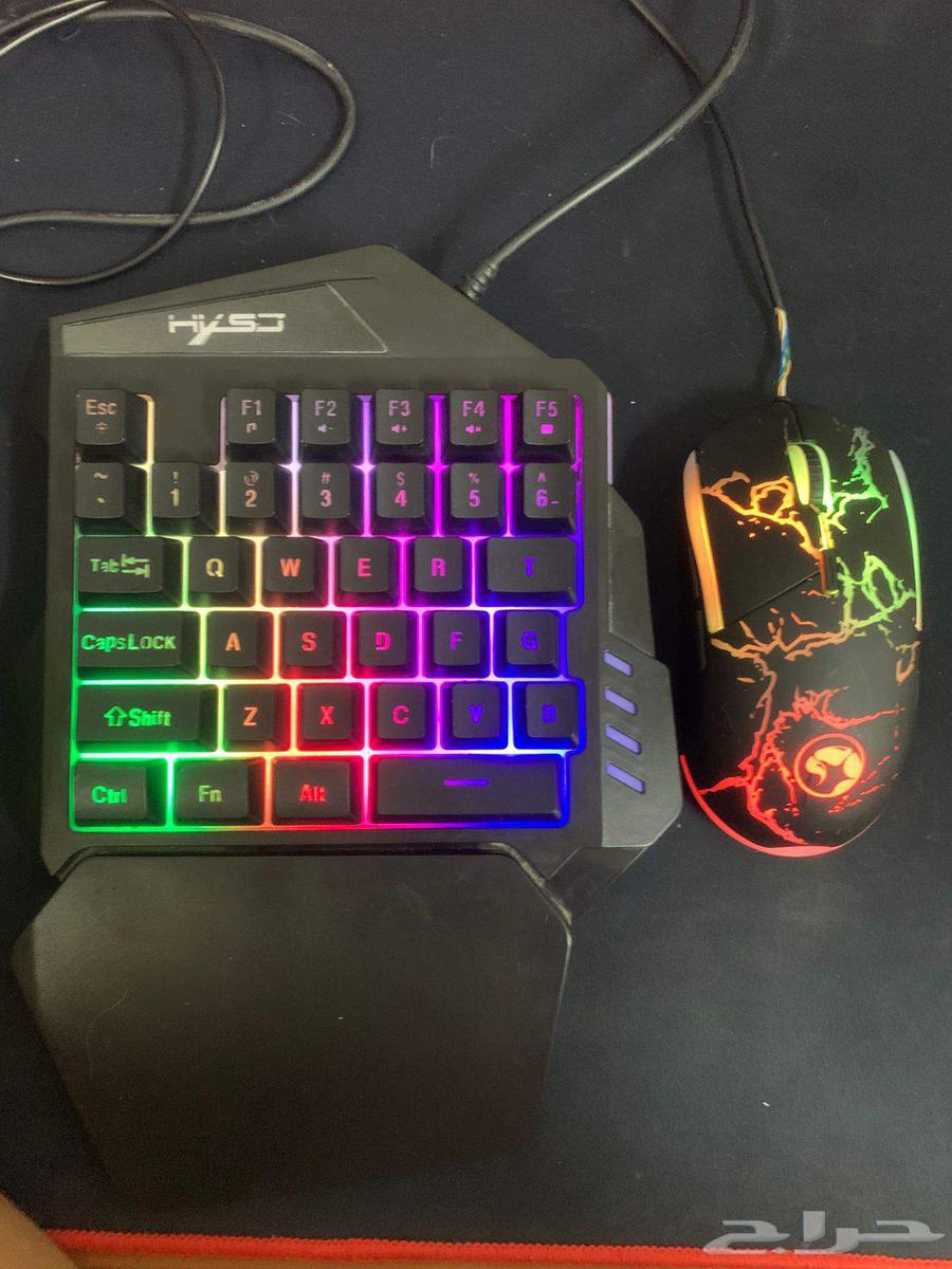 Mouse and keyboard with mouse pad gift, price, condition excellent64469264341635110