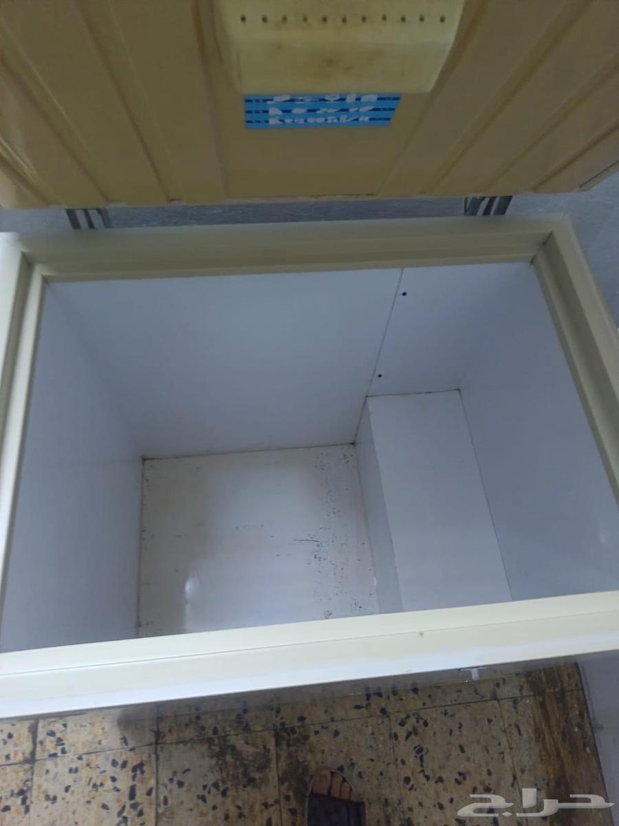 فريزر أرضى للبيع بحاله جيده جدا64469921047554112