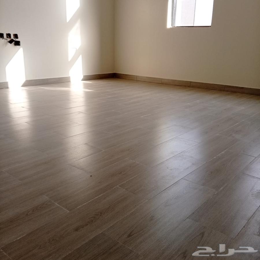 جلي بلاط الخرج64557837834498112