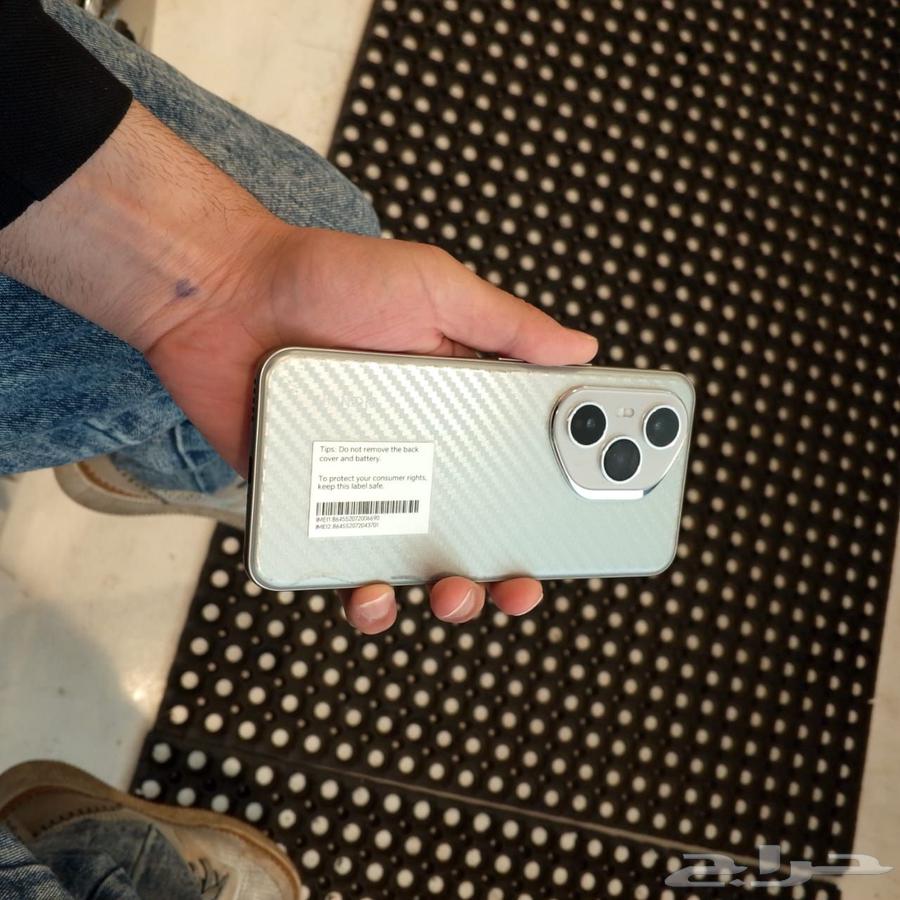 هونر 400 برو. مستخدم شهرين فقط السعر 2300 ريال64466863813634113