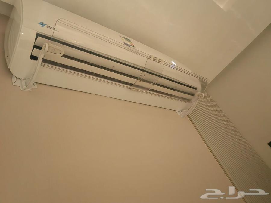 موزع حاجز موجه عازل مصدات عاكس غطاء هواء المكيف للاسبليت64467858157058111