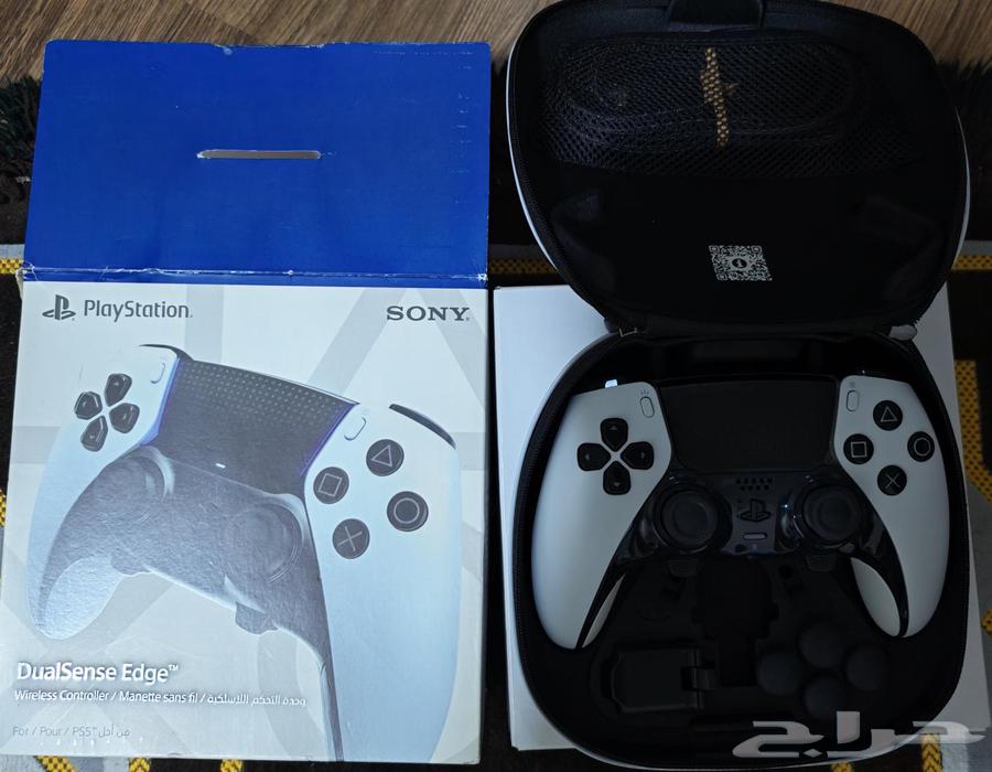 An unmissable opportunity, brand new Sony 5 Five controller64465001446657110