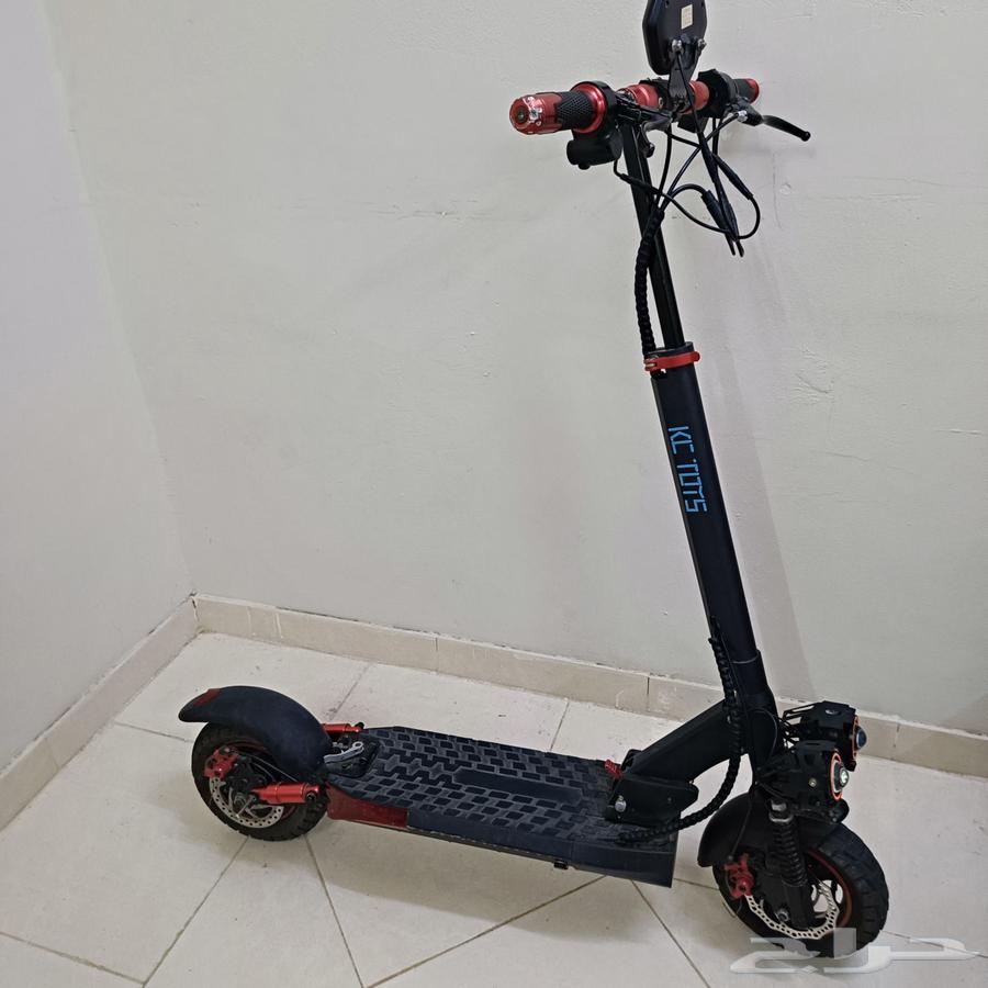 Clean, cheap scooter in good condition64471266027009114