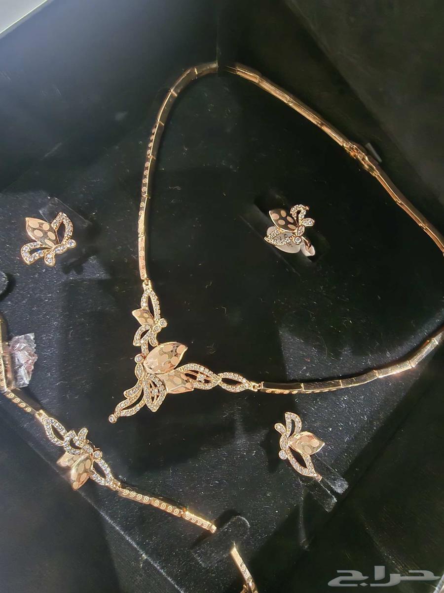 طقم بديل الذهب64468176329473111