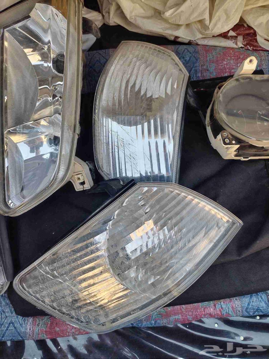 لمبات كامري ب 100 ريال مجموع المصورين كامل لمبات اصلي64467634453377113