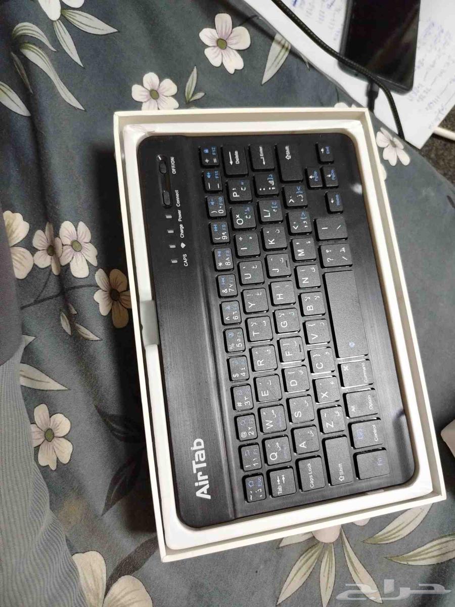 New tablet, used for only one hour, location Dhiba64471047968771112