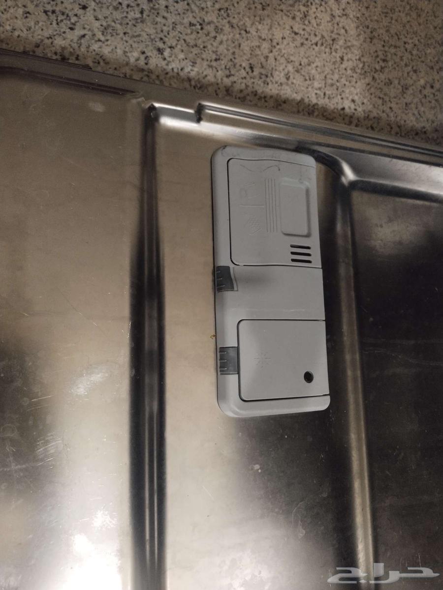 غساله صحون في حاله الوكاله غير مستخدمه سبب البيع سفر64471649486979114