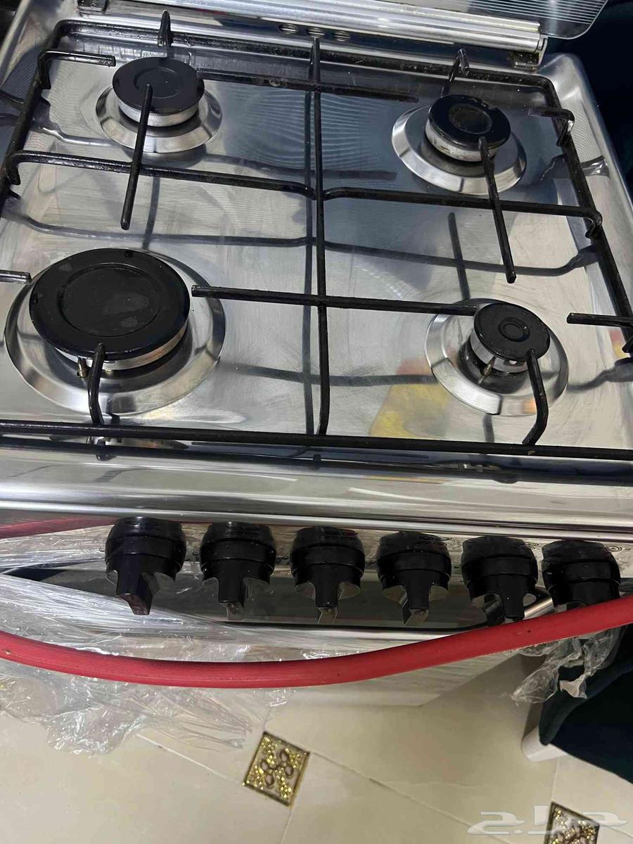 اثاث منزلي للبيع أو البدل المناسب64465142123778110