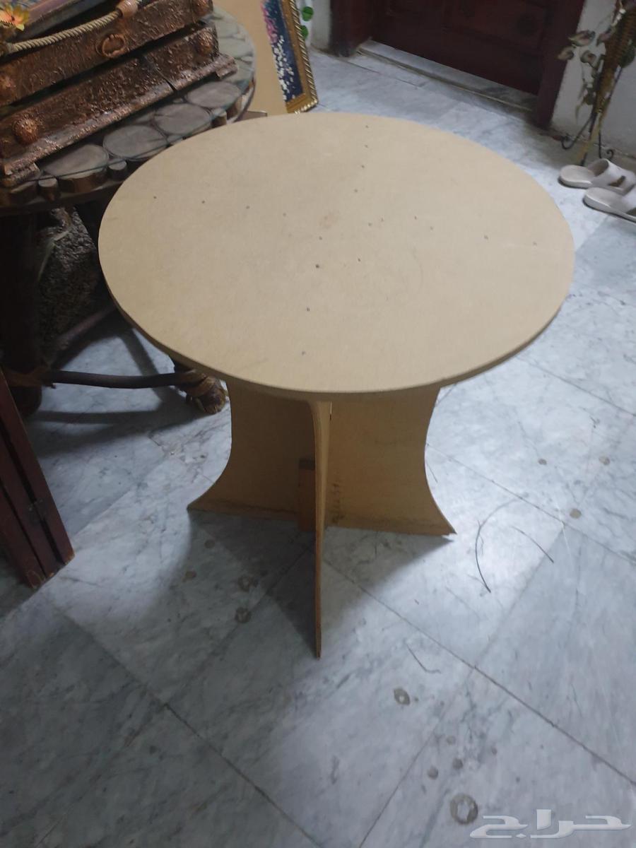 طاولتين خشب وقسام   قاطع64470251110786111