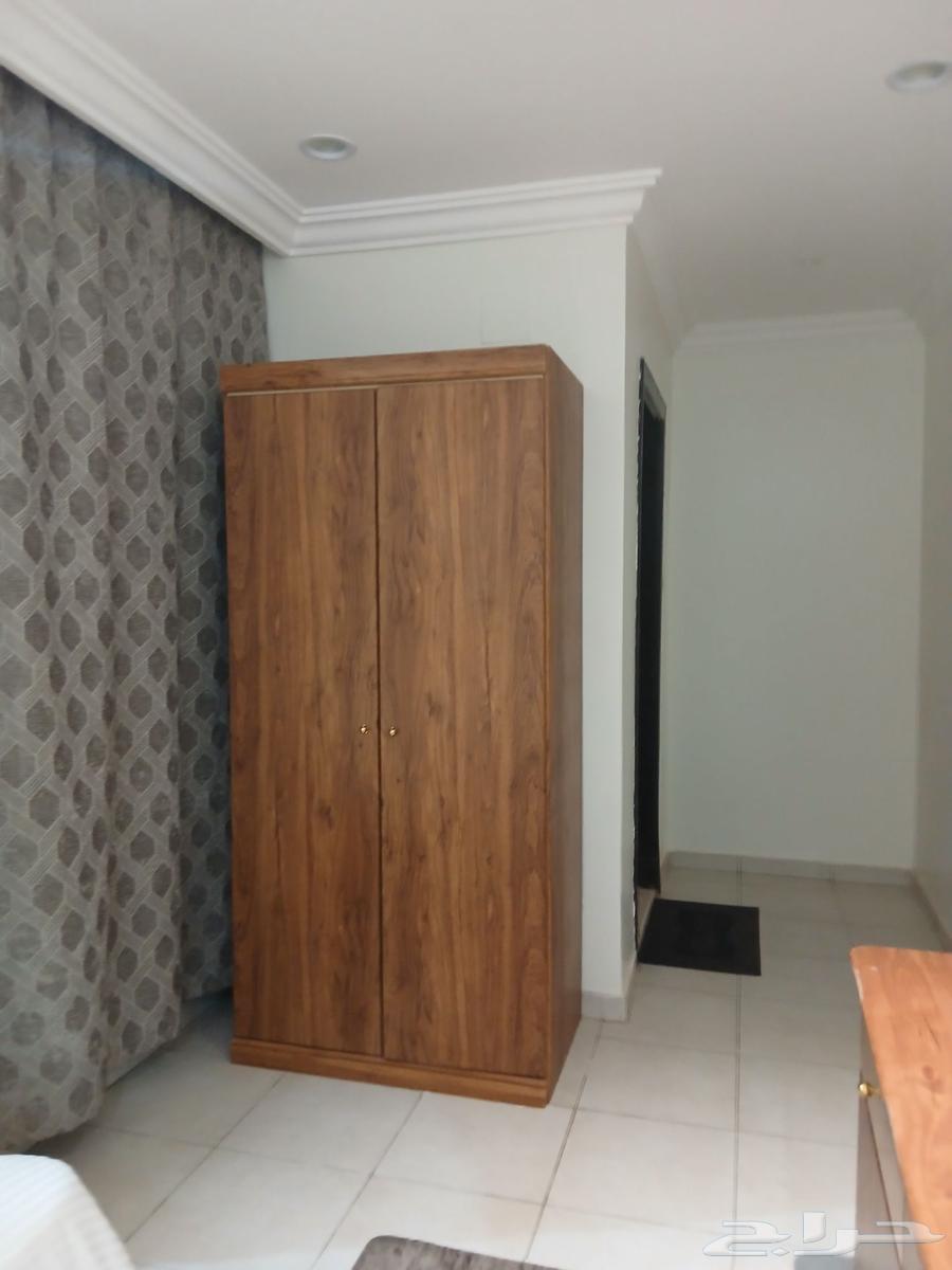 دولايب صغيره وكبيره وتسريحة نوم جديد ونضيف للبيع سوم64467466784898112