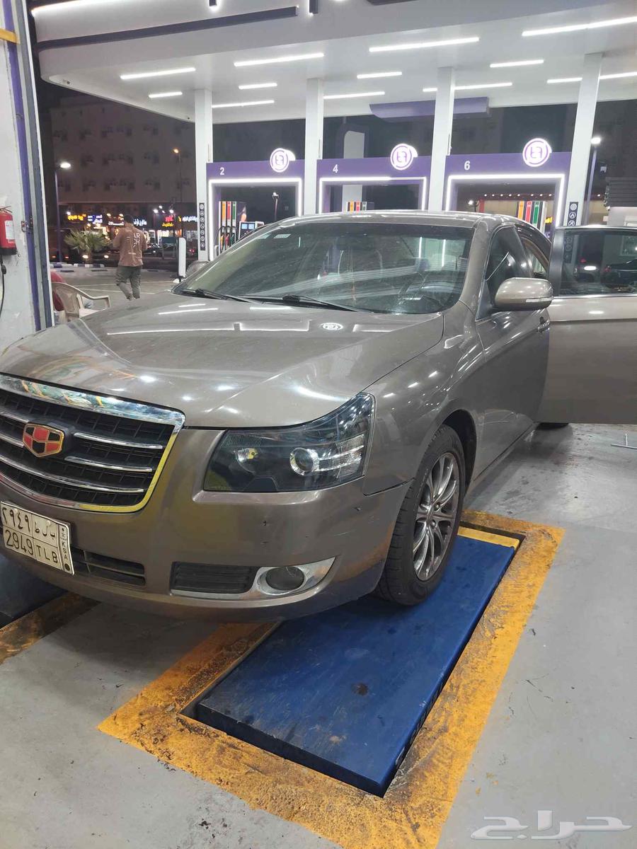 سياره جلي نضييف جدا وكل شي وكاله64464959294338112