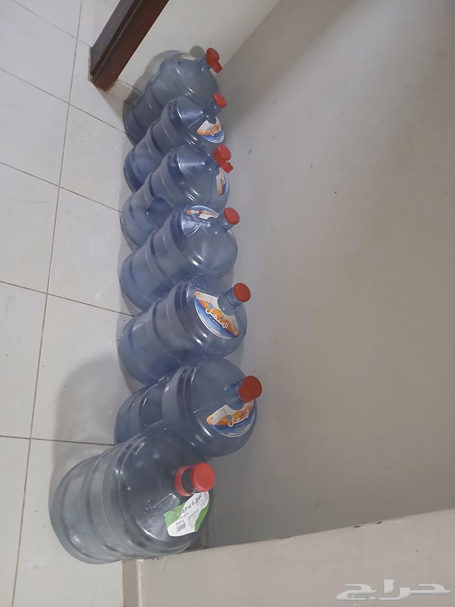 جوالين ماء فارغة64469445633155110