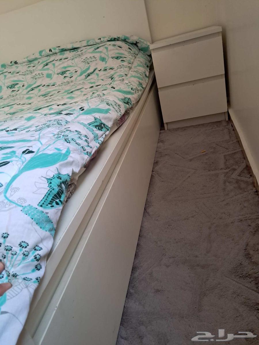 Double bed without mattress .. with 2 drawers for sale at the best price64464959361793111