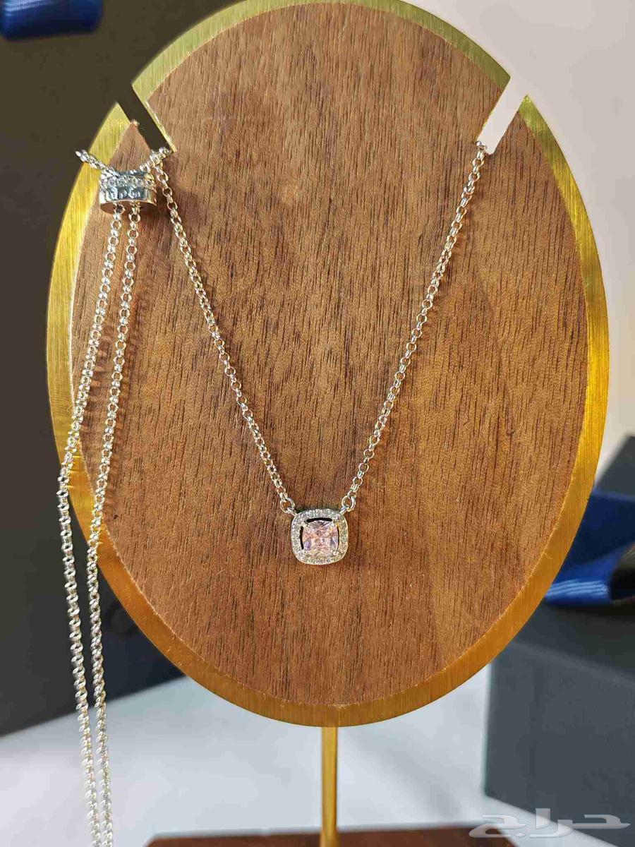 سلسال apm بتصميمه العصري64469431960578112