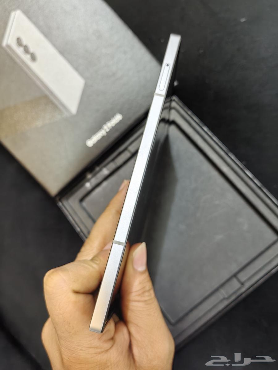 Galaxy Z Fold 6 25664466933420675114