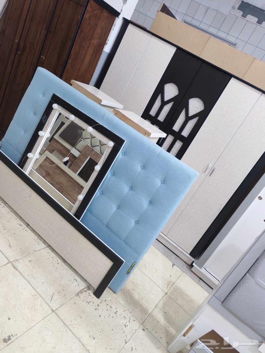 غرف نوم ودواليب مستعمل بحاله ممتازه64468426170498113