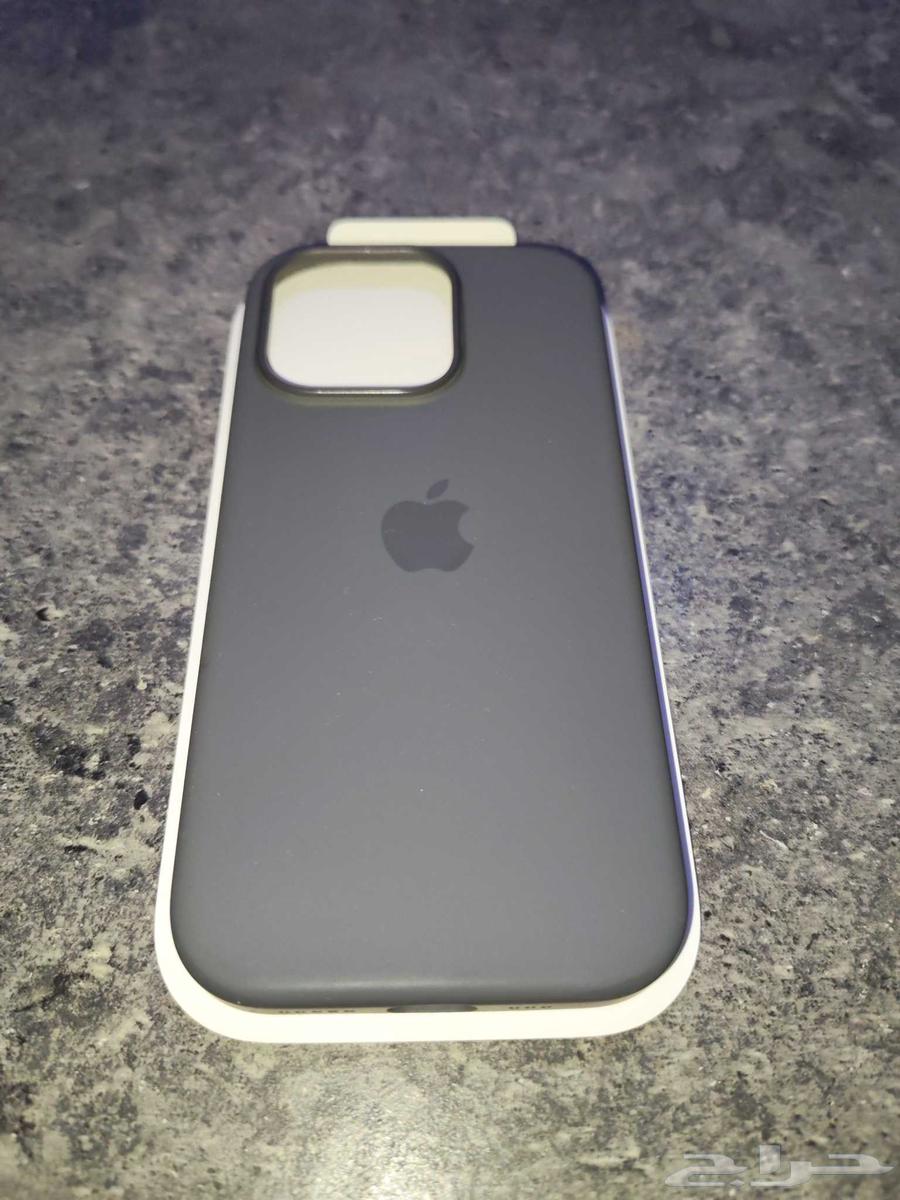 جراب اخو الجديد Iphone 16 pro (أصلي)64465577525505110