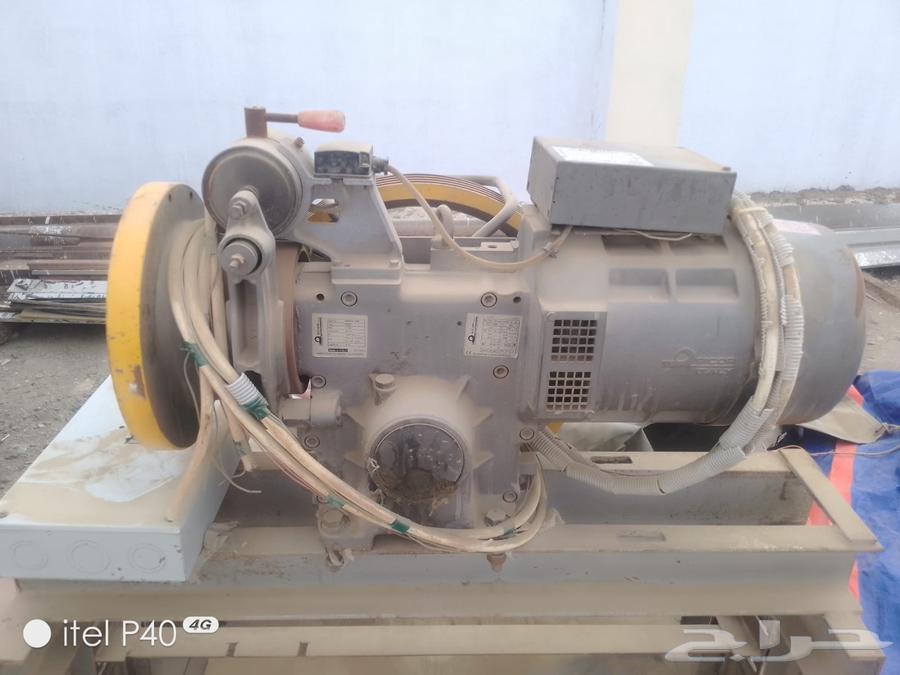 Italian-made 3-floor elevator, very clean, without cabin and rail64471335041025112