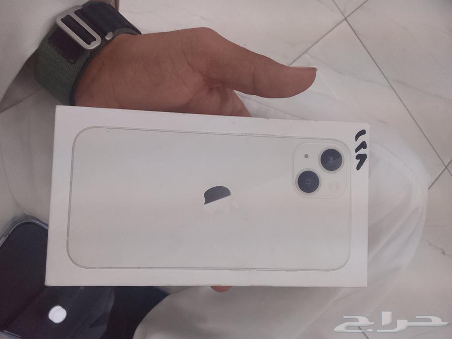ايفون 13 عادي ابيض 128جديد64464576994049112