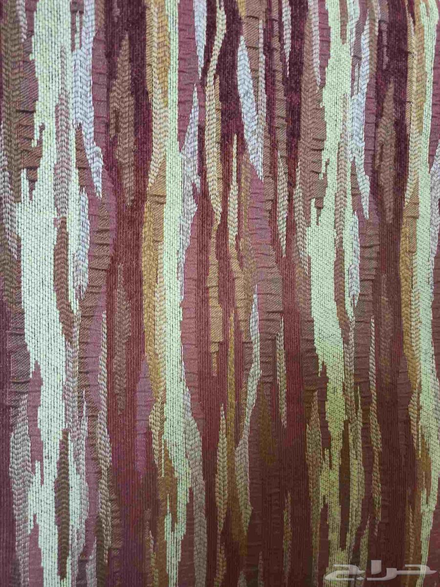 2 كراسي خشبية مع طاولة مجانا64467425159425113