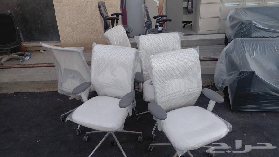 كراسي المكاتب الألمانية متوفرة في المخزون64469487654274110