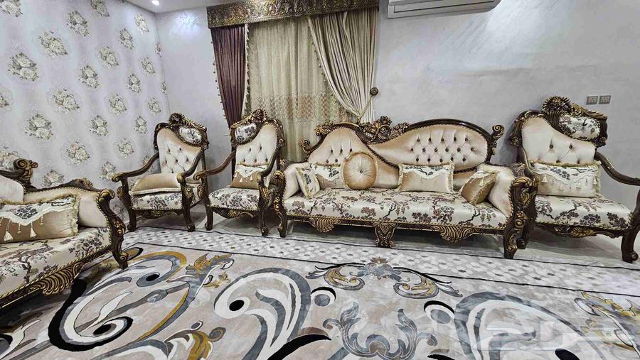 Classic Model 10-Piece Lounge Sofa Set with Tables and Three Curtains64464873934723112