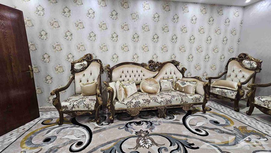 Classic Model 10-Piece Lounge Sofa Set with Tables and Three Curtains64464873934723113