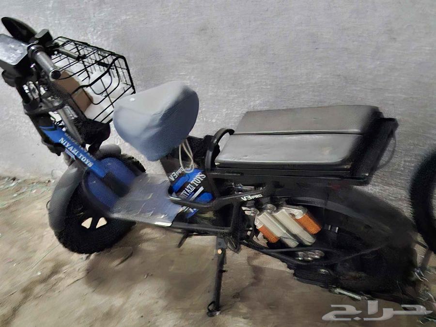 اتنين اسكوتر 1500ريال قابل للفصل64470856112131110