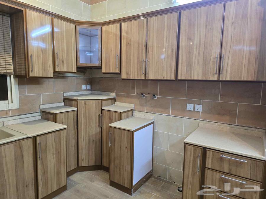 مطبخ 4 4 نظيف جدا64470607399427110