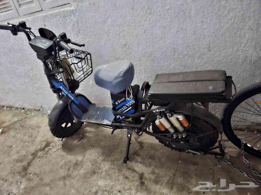 اتنين اسكوتر 1500ريال قابل للفصل64470856112131111