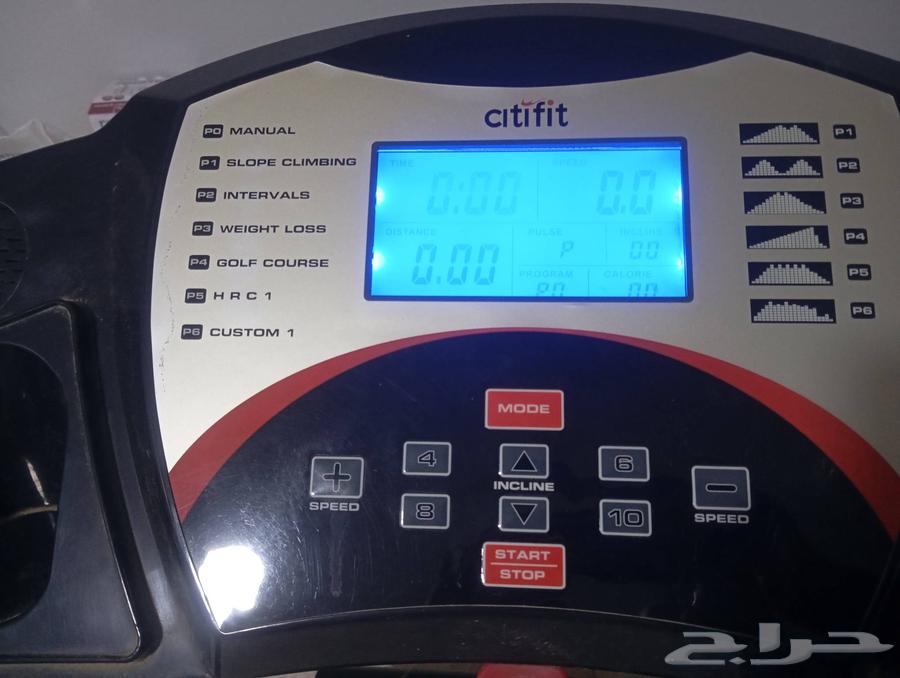 Treadmill for sale, clean used, selling due to no need64465857211139113