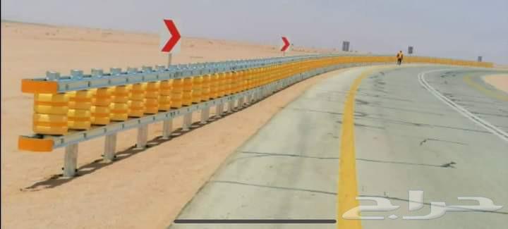 Protective nets.. shades.. wire mesh spikes to repel pigeons. guardrail64449100521473110