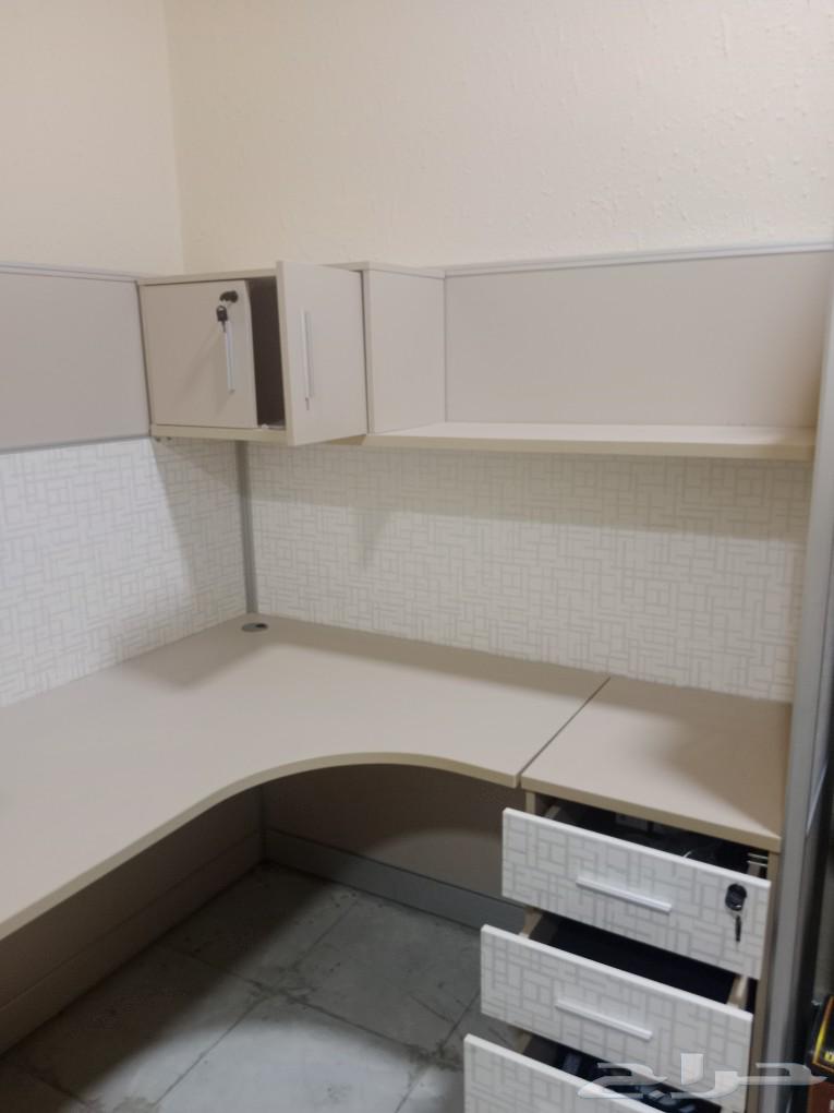 New single workstation with carton for only 200 SAR64467031336322111