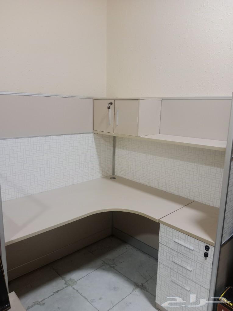 New single workstation with carton for only 200 SAR64467031336322114