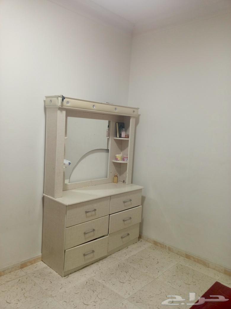 Clean use but the glass in addition to the bed suffers from scratches64466725831425111