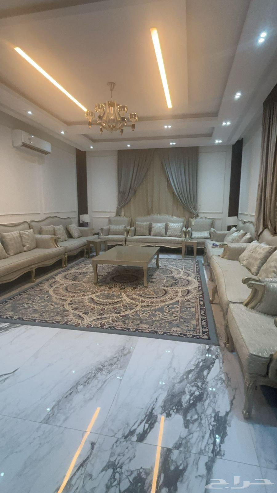 5 9 Majlis Sofa64468482271105110