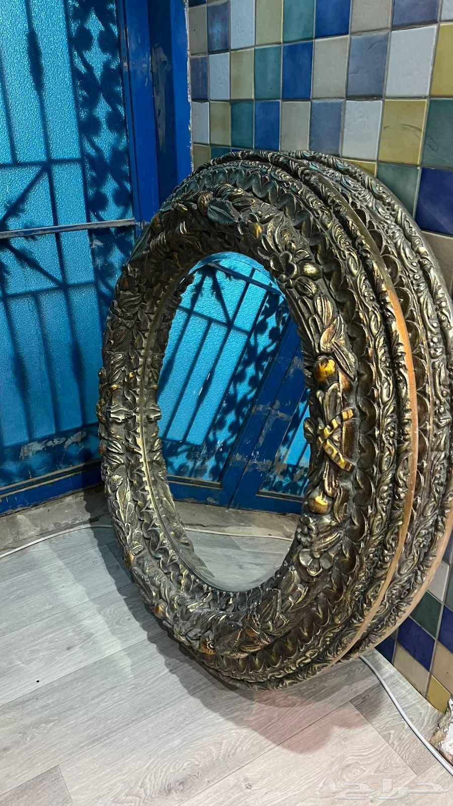 مرايا انتيك بأطار فاخرة64469278594691110